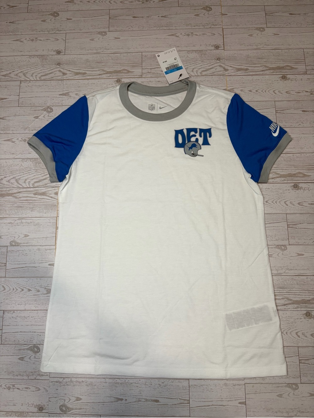 Woman’s Size Medium Nike White Detroit Lions Tee